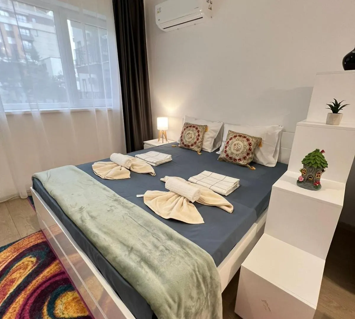 Apartment Santorini Modern And Cosy Apt Near Unss And Nsa W Wifi Sofia Bulgaria