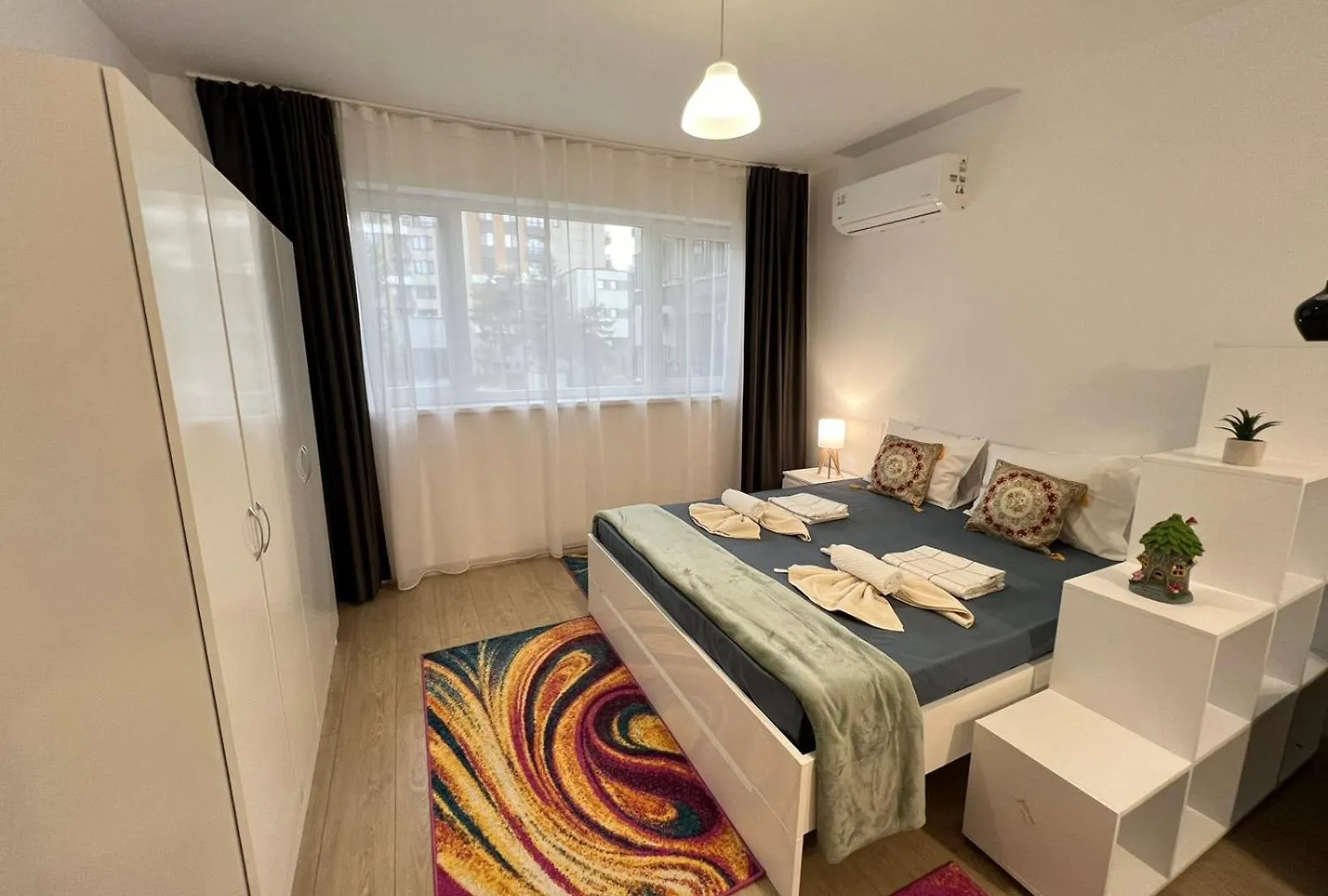 Apartment Santorini Modern And Cosy Apt Near Unss And Nsa W Wifi Sofia